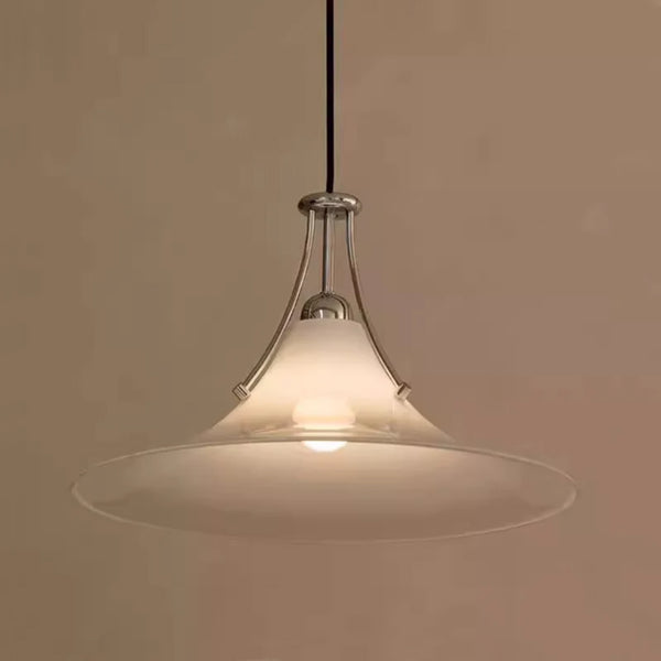 Suspension simple Bauhaus minimaliste conique en verre et chrome
