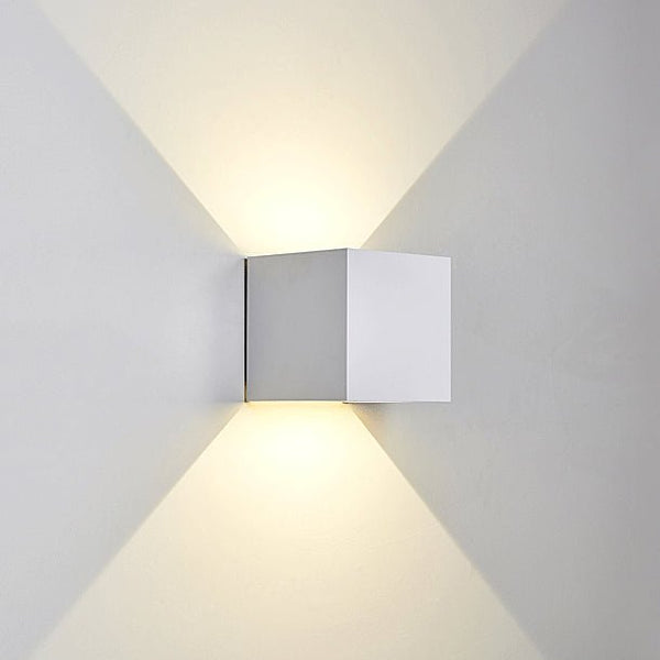 Modern Small Cube LED Mini Wall Sconce - Yiilighting