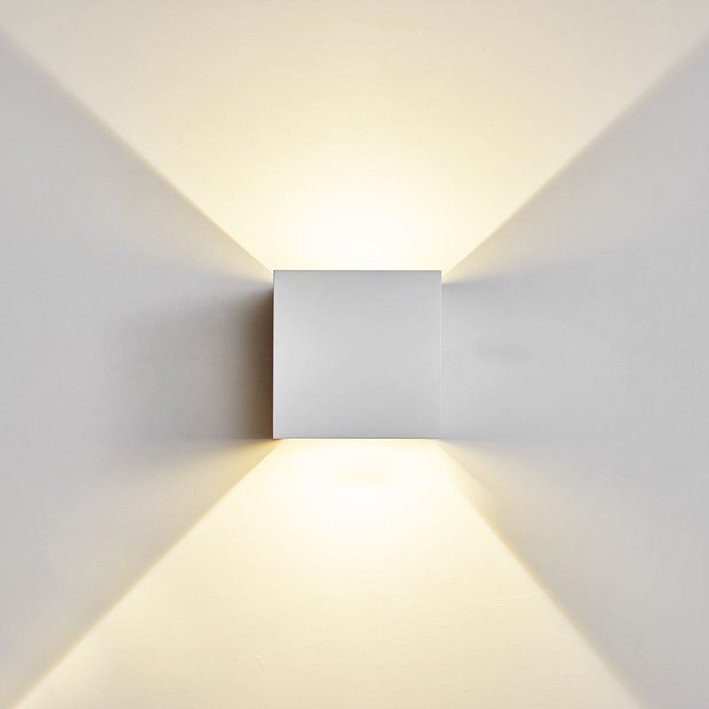 Modern Small Cube LED Mini Wall Sconce - Yiilighting