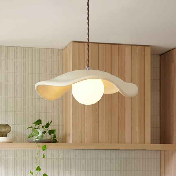 Scandinavian Single - Light Lotus Leaf - Shaped Resin Pendant Light - Yiilighting