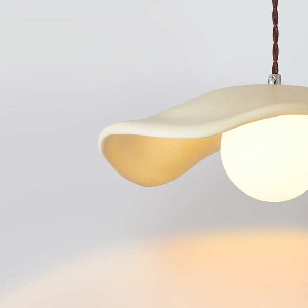 Scandinavian Single - Light Lotus Leaf - Shaped Resin Pendant Light - Yiilighting